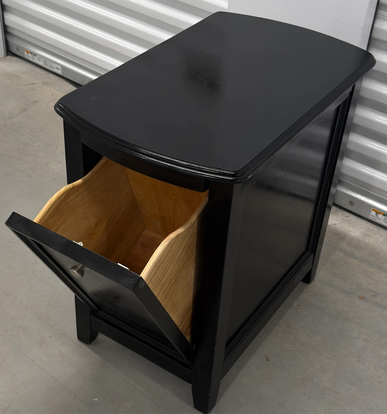 Black Nightstand - photo 4