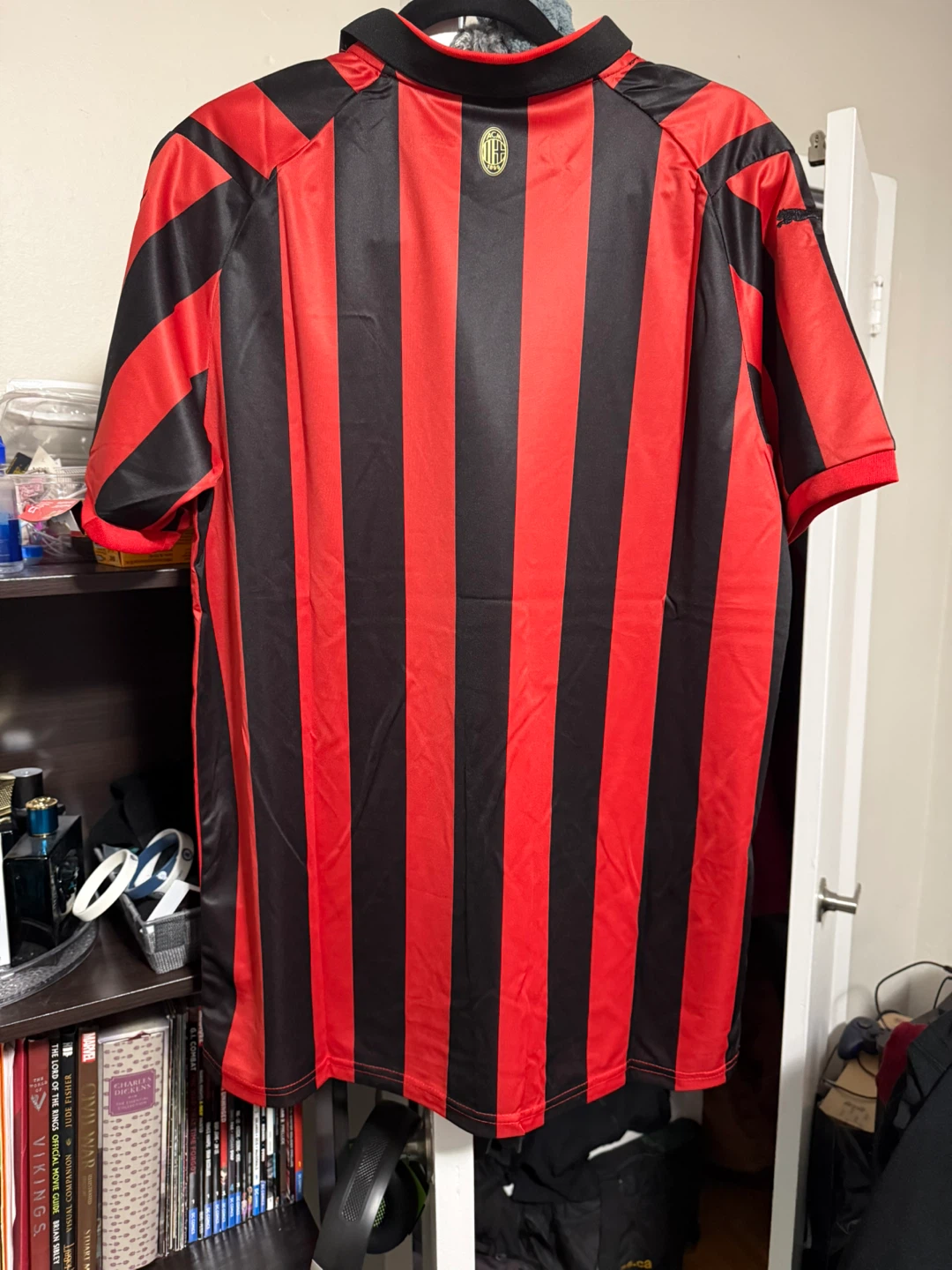 AC Milan Football Jersey - Size Large - photo 2