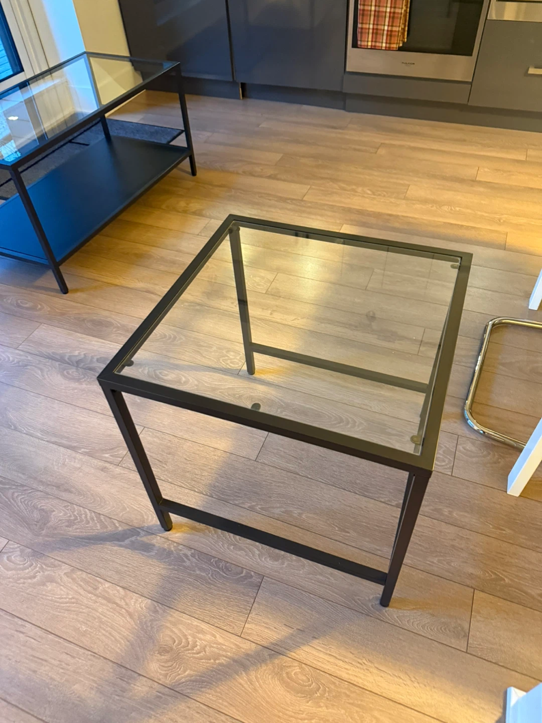 Black Metal & Glass Side Tables (Set of 2) - photo 2