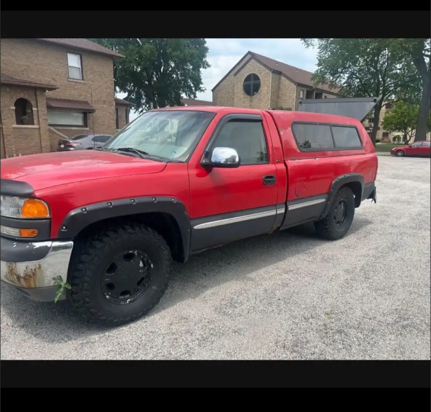 GMC pick up truck /w/camper