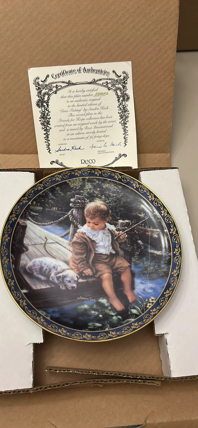 Reco 'Gone Fishing' Decorative Plate