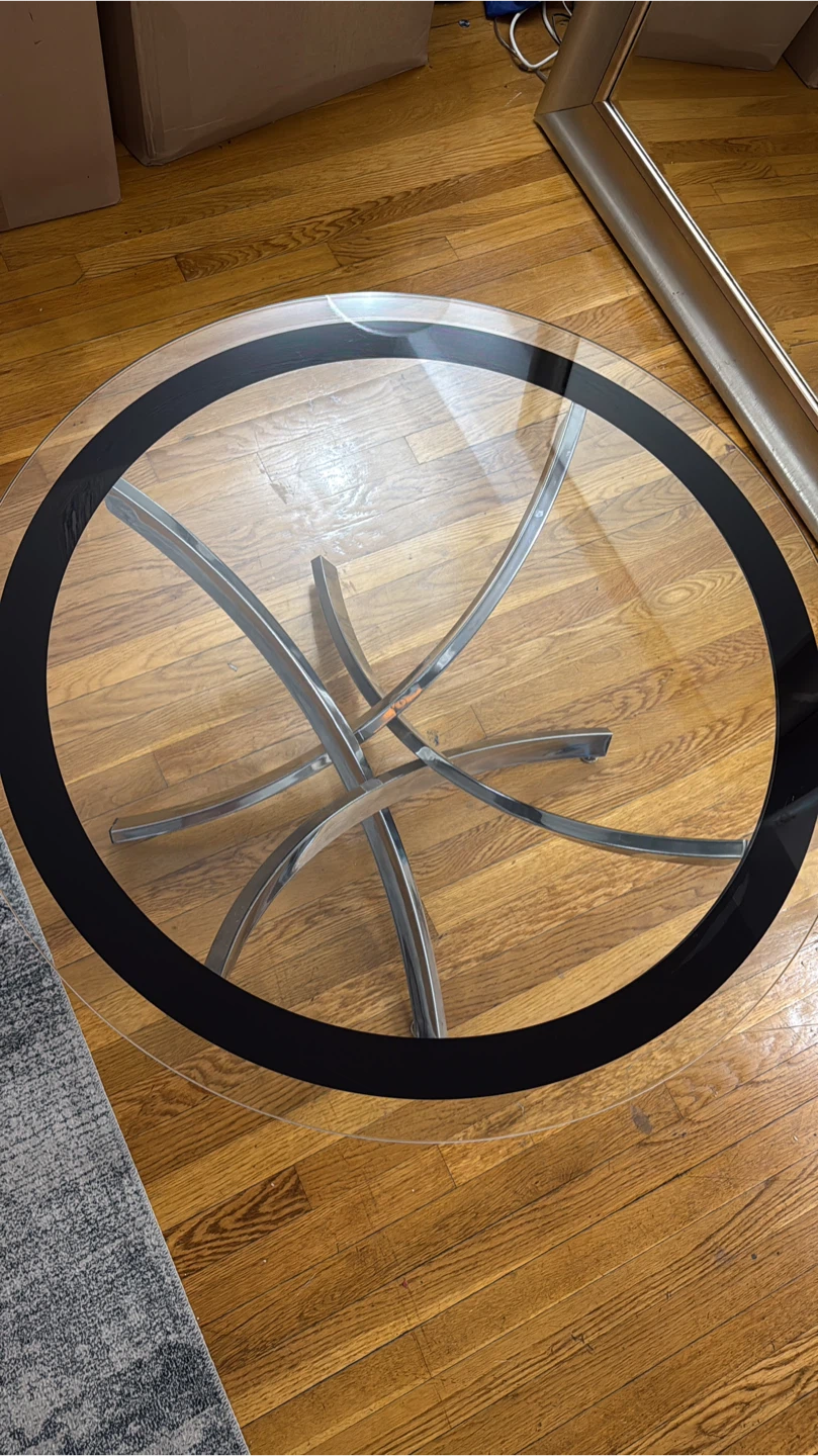 Round Glass - photo 2