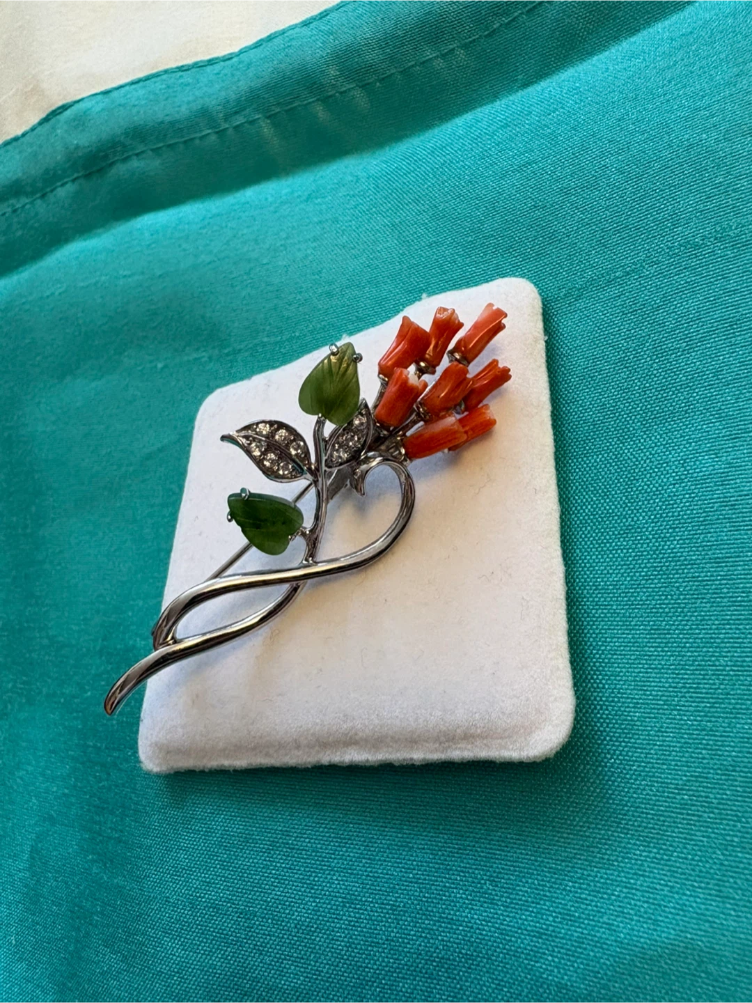 Vintage silver stamped Coral & Jade Floral Brooch