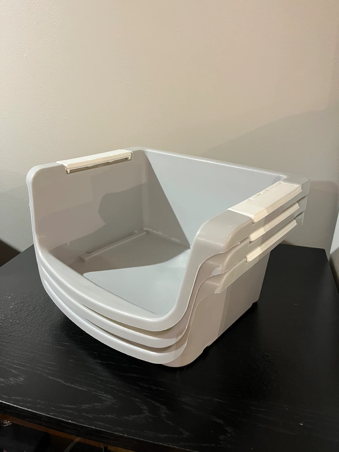 Stackable plastic bins - photo 4