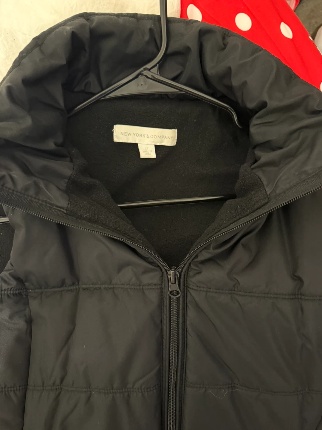 New York & Company Black Puffer Vest - Size M
