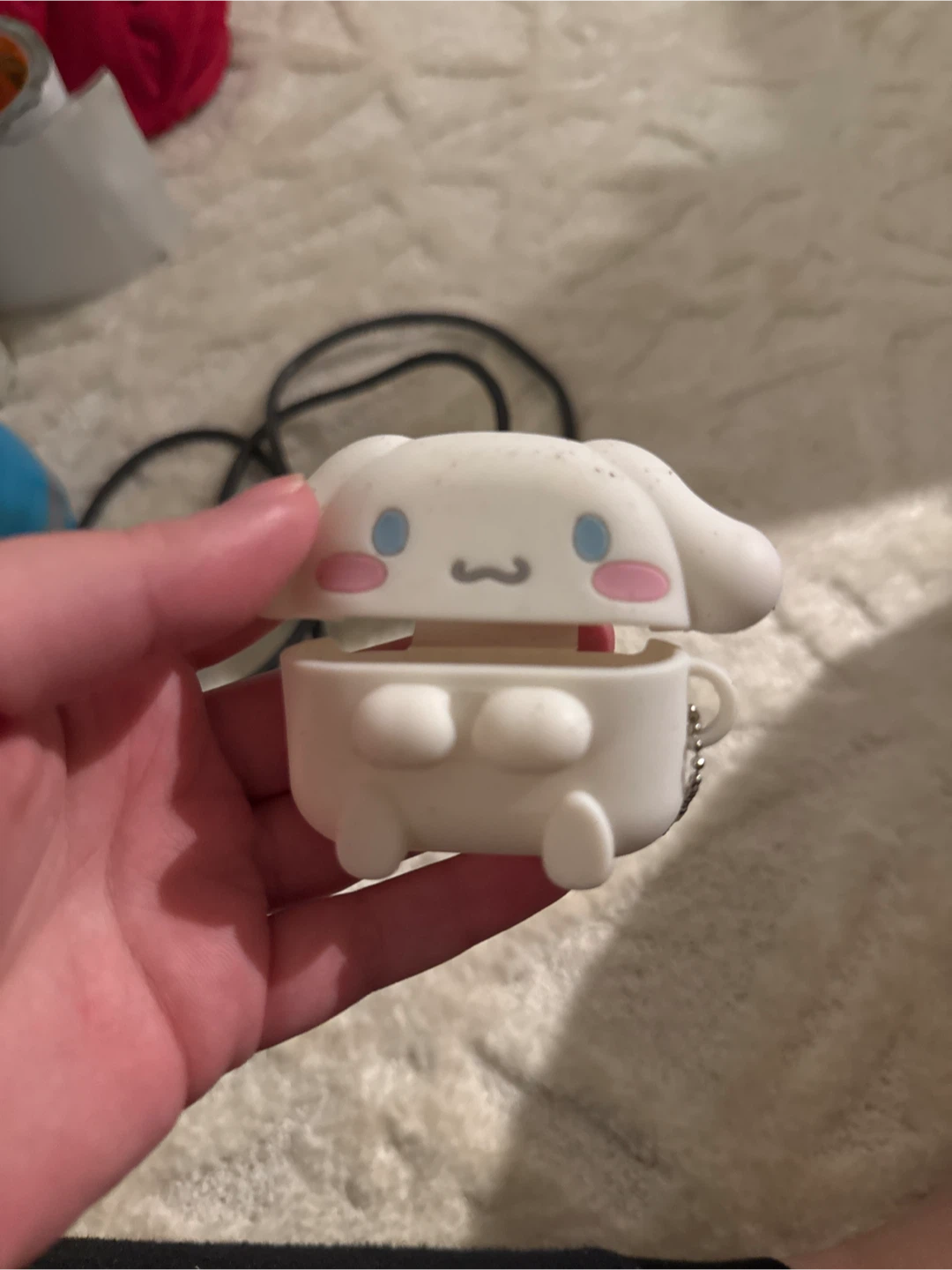 Cinnamoroll Airpods Case