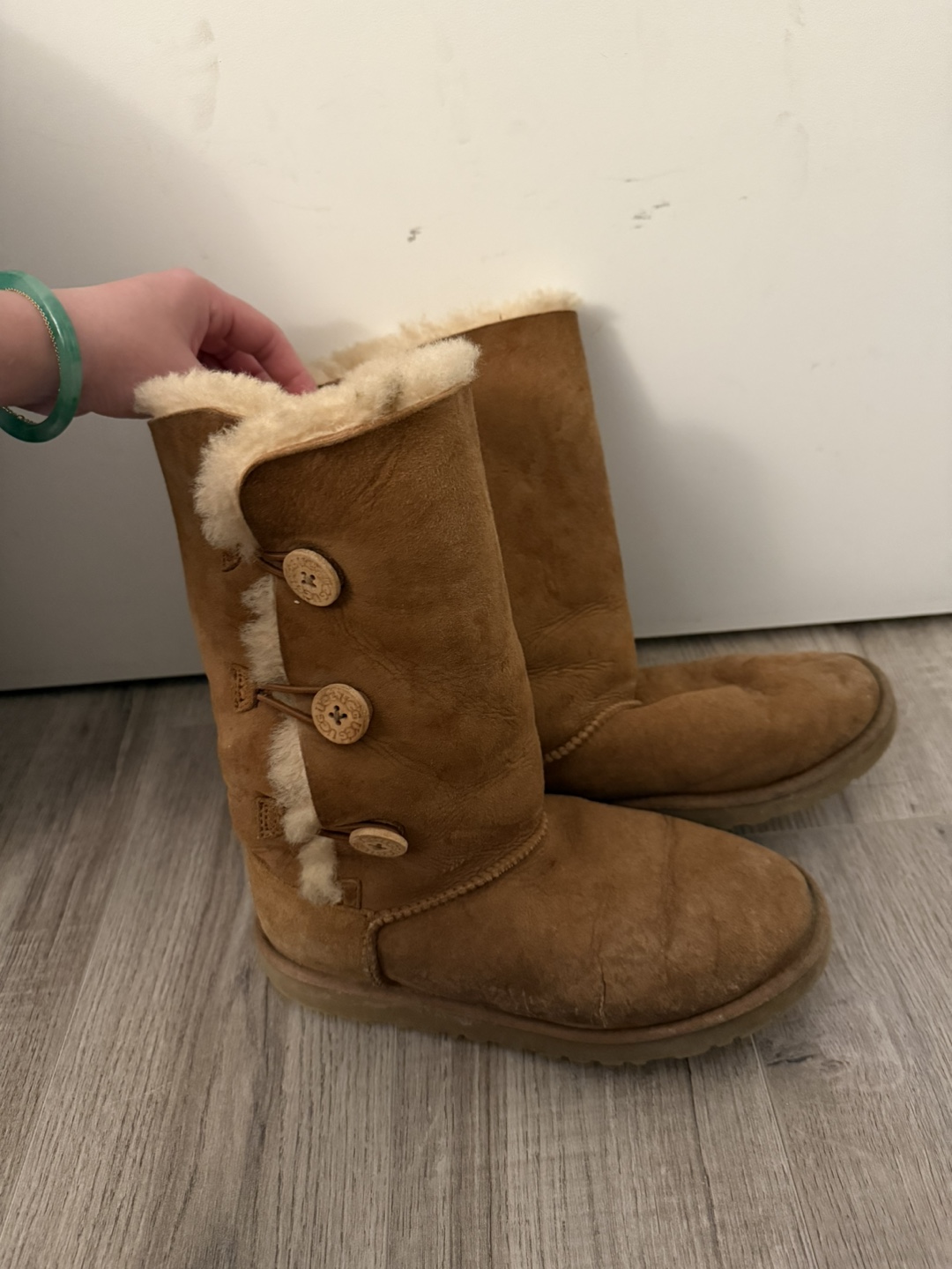 UGG Boots - Bailey Button Style