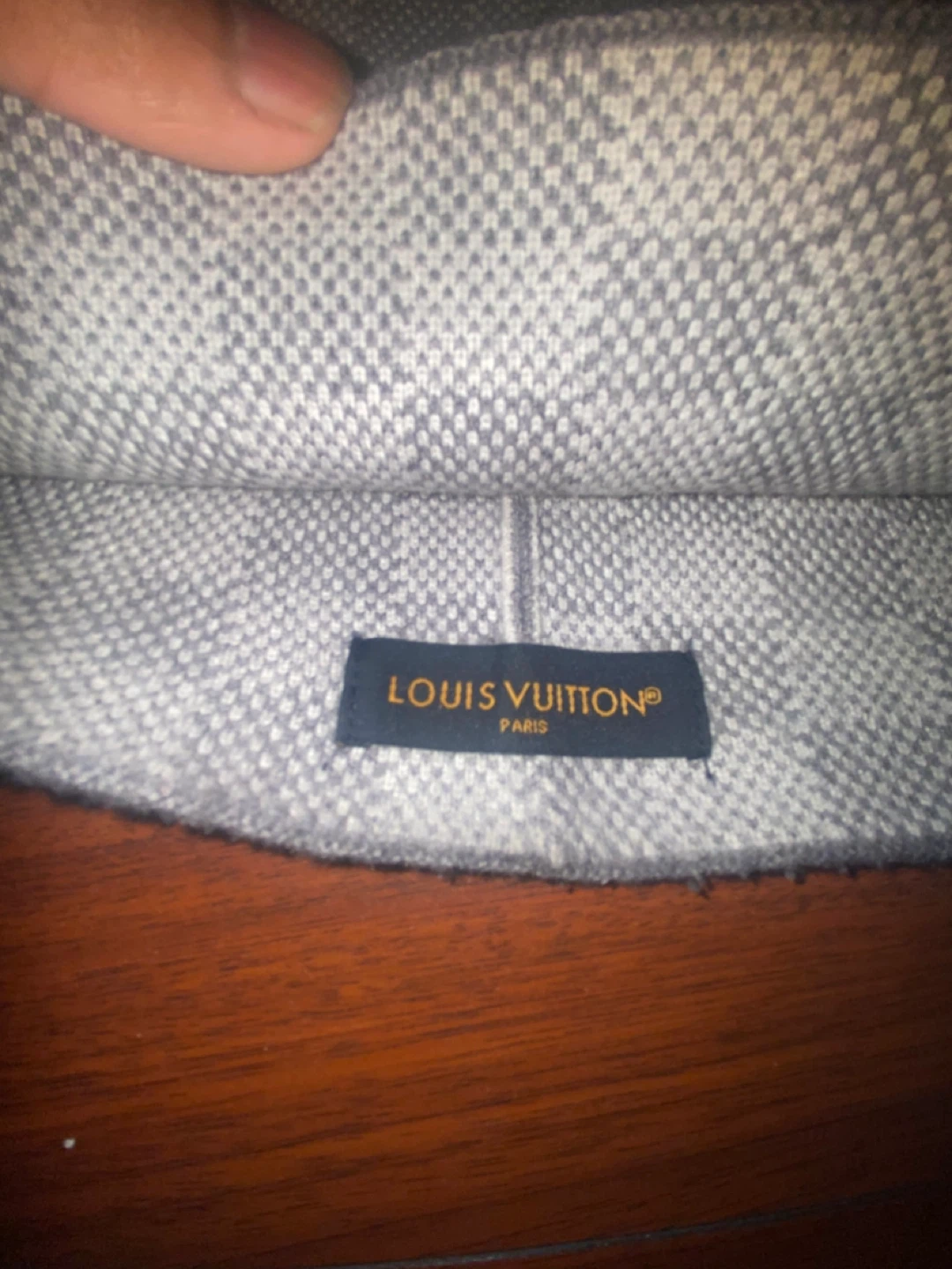 Louis Vuitton Grey Beanie price is negotiable - photo 2