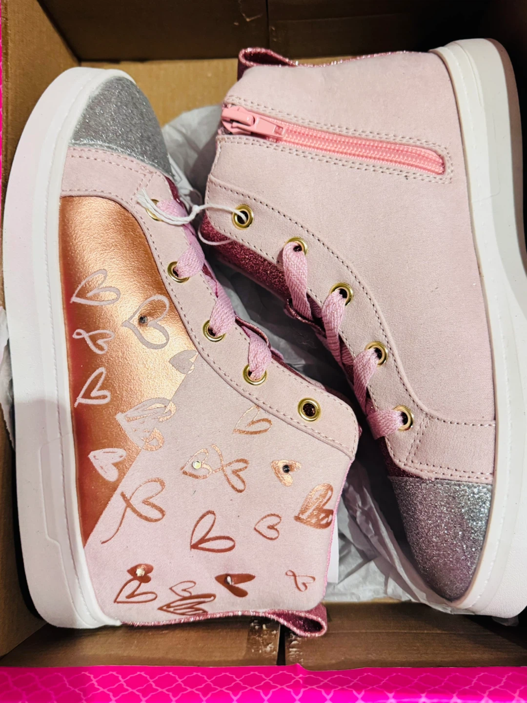Girls' Pink High Top Sneakers - New in Box! Size 4 - photo 5