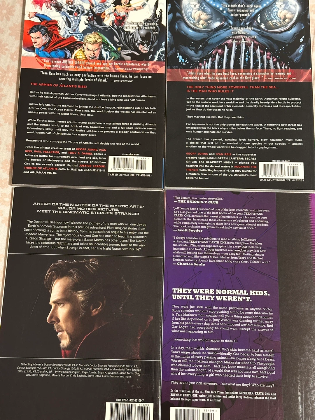 DC & Marvel Comic Book - photo 2