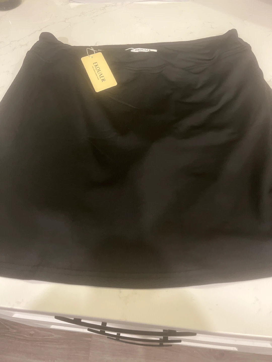 EKOUAER Black Skirt - Size L