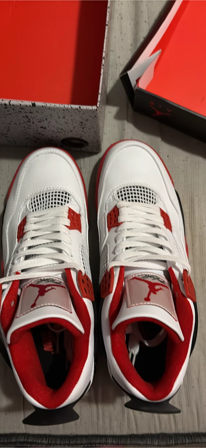 Air Jordan 4 Retro PGS White/Red, Size 9 - photo 2