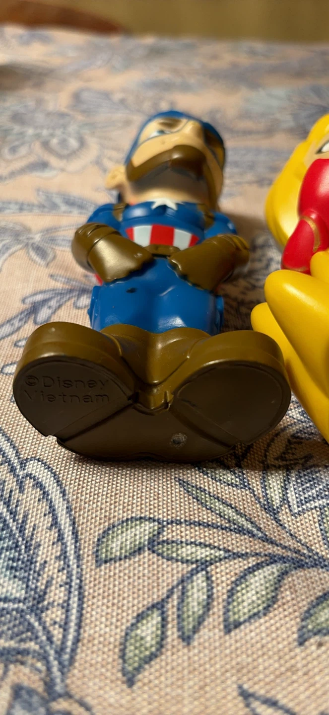 Disney Captain America & Captain Marvel junior bath toys - photo 4