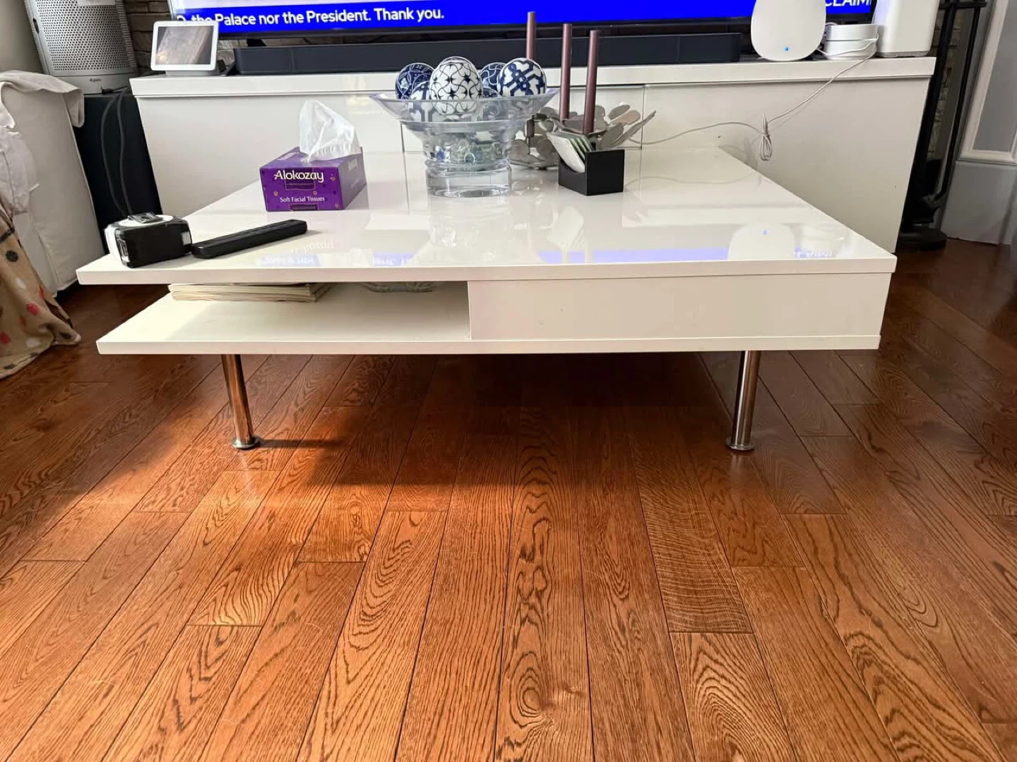 IKEA White Modern Coffee Table