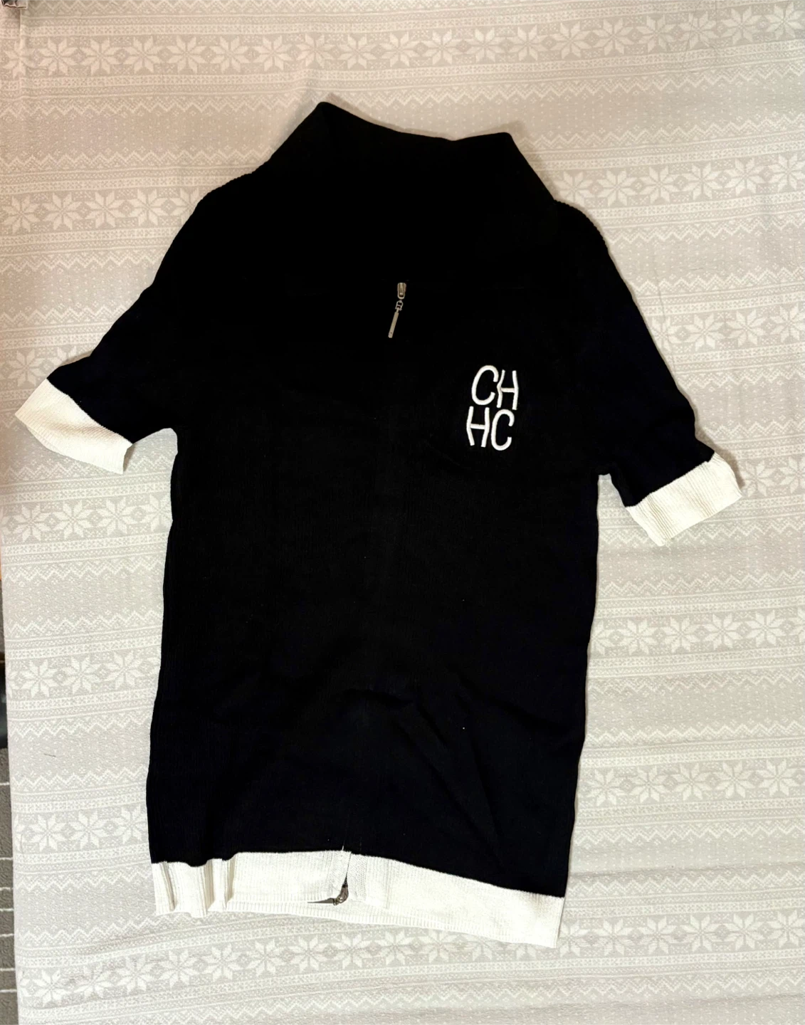 Black & White Knit Top