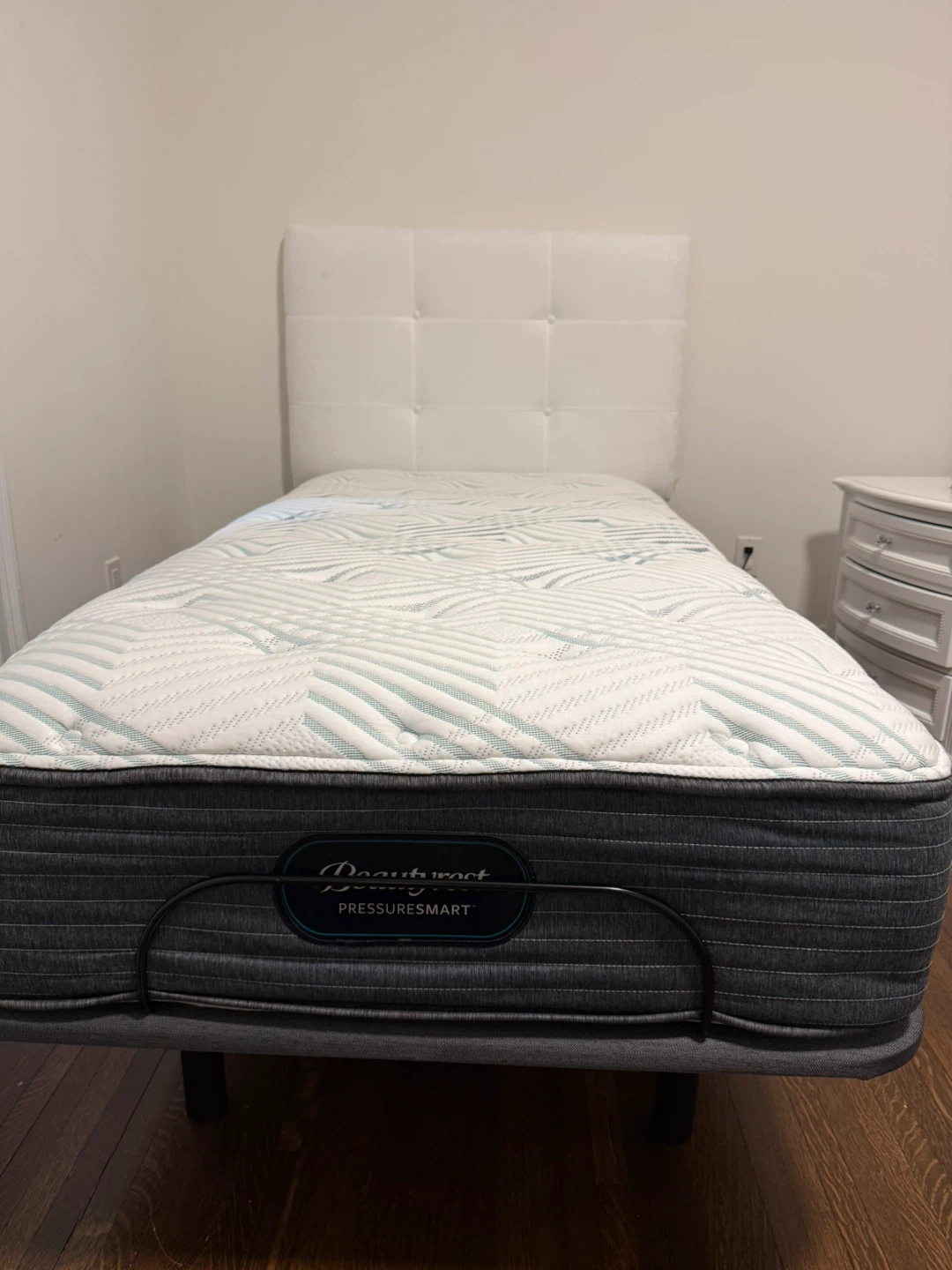 Adjustable Twin Bed Frame with Headboard