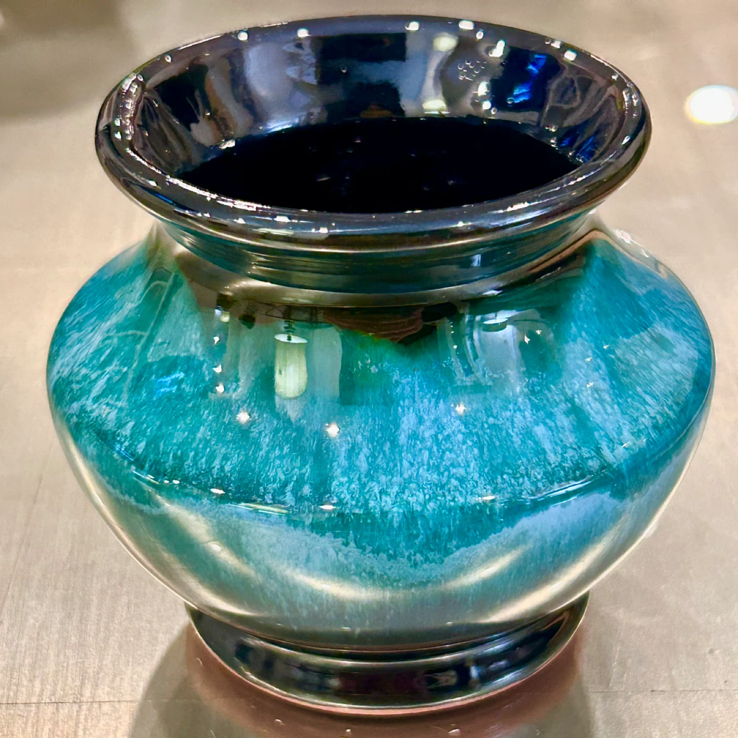 Blue Mountain Pottery BMP Canada Vase 3” Teal Drip Glaze - photo 2