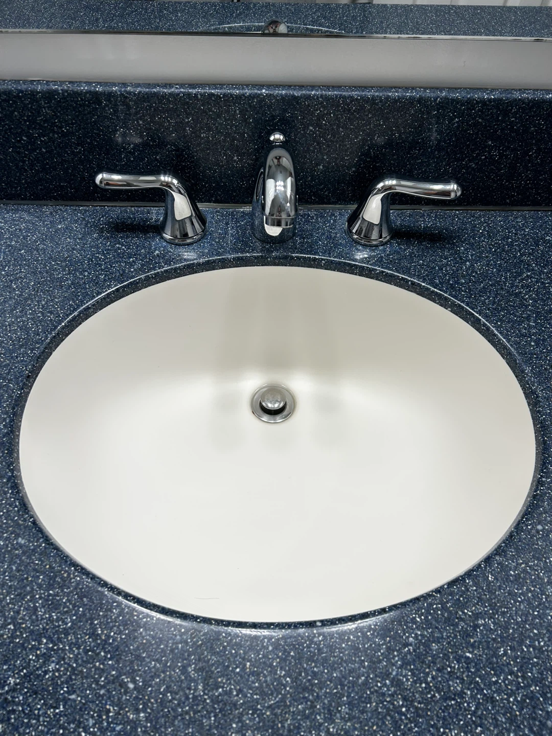 White Gloss Bathroom Vanity W/Countertop, Sink, and Faucet -49” - photo 3