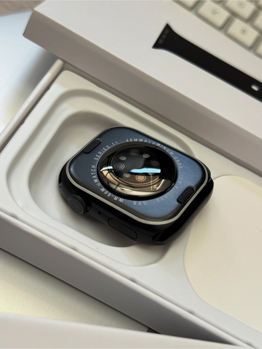 Apple Watch Series 11 - photo 2
