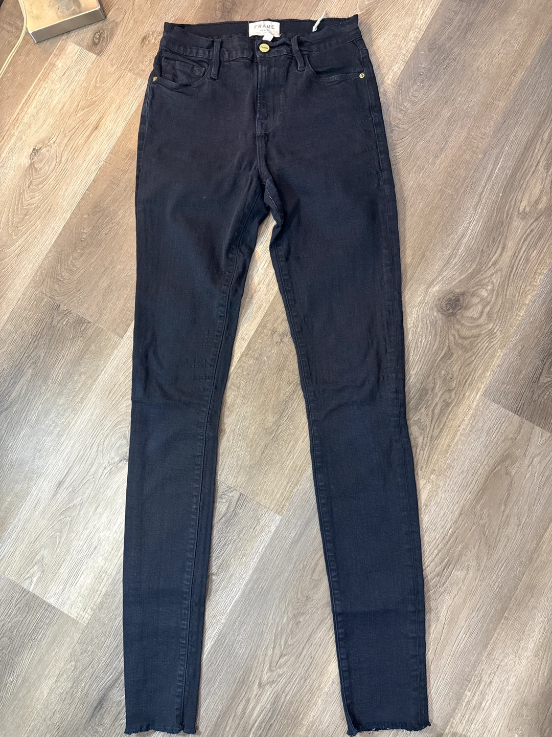 FRAME Denim Film Noir Jeans - Size 26