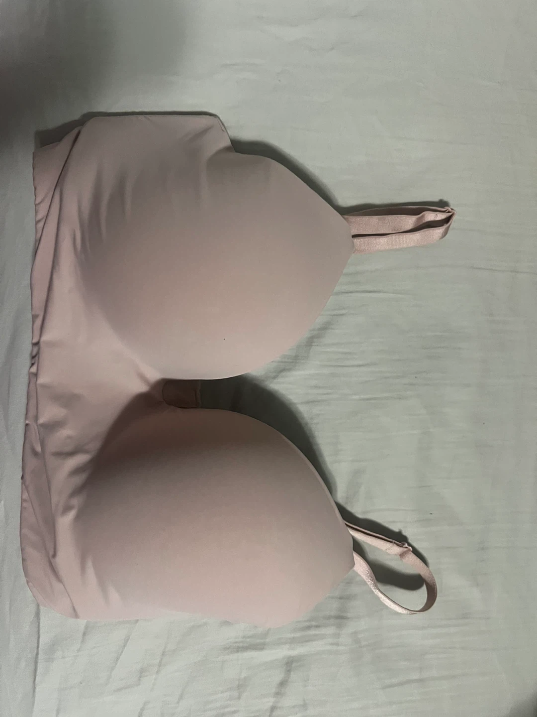 Victoria's Secret 34DD/E75 Bra