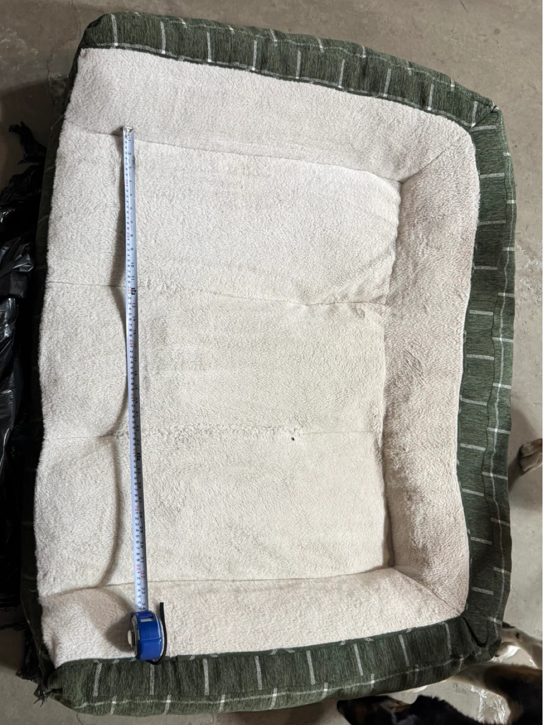 Dog Bed - Green Plaid Trim, 27"x30"