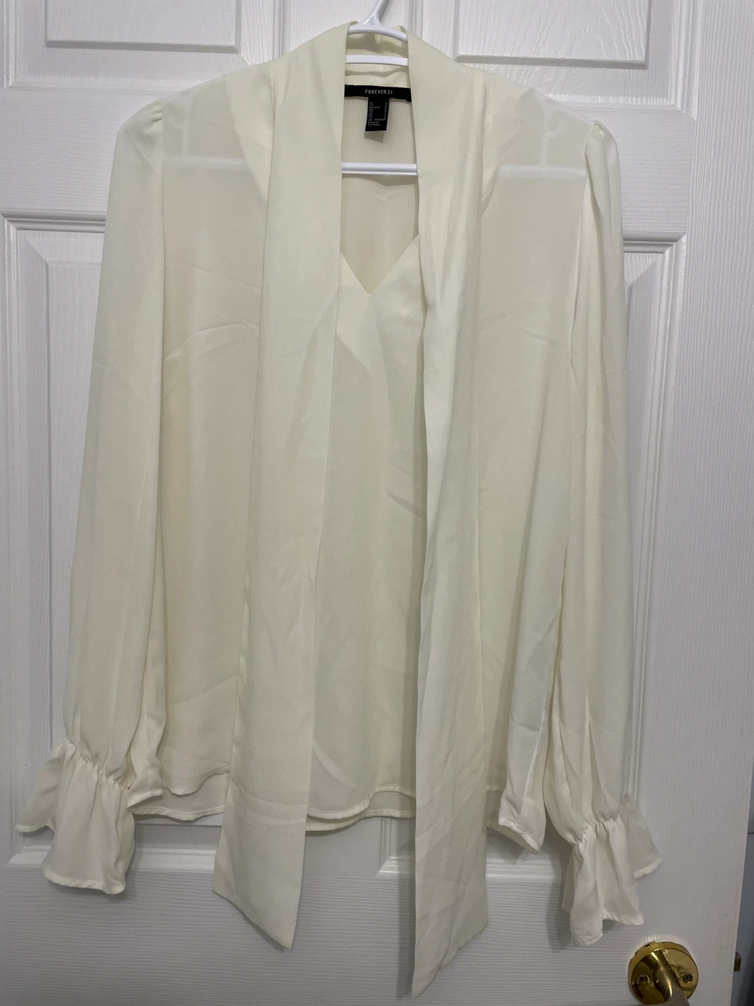 Forever 21 Cream Blouse - Size Small