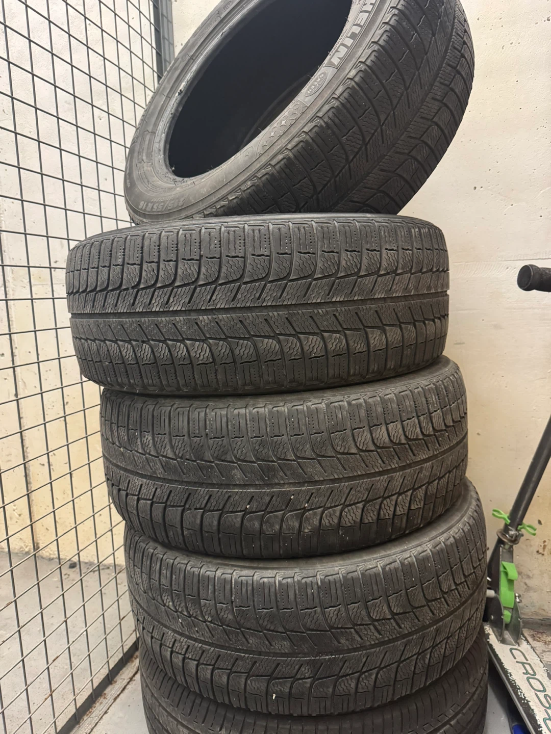 Michelin 215/55R16 Winter Tire Set