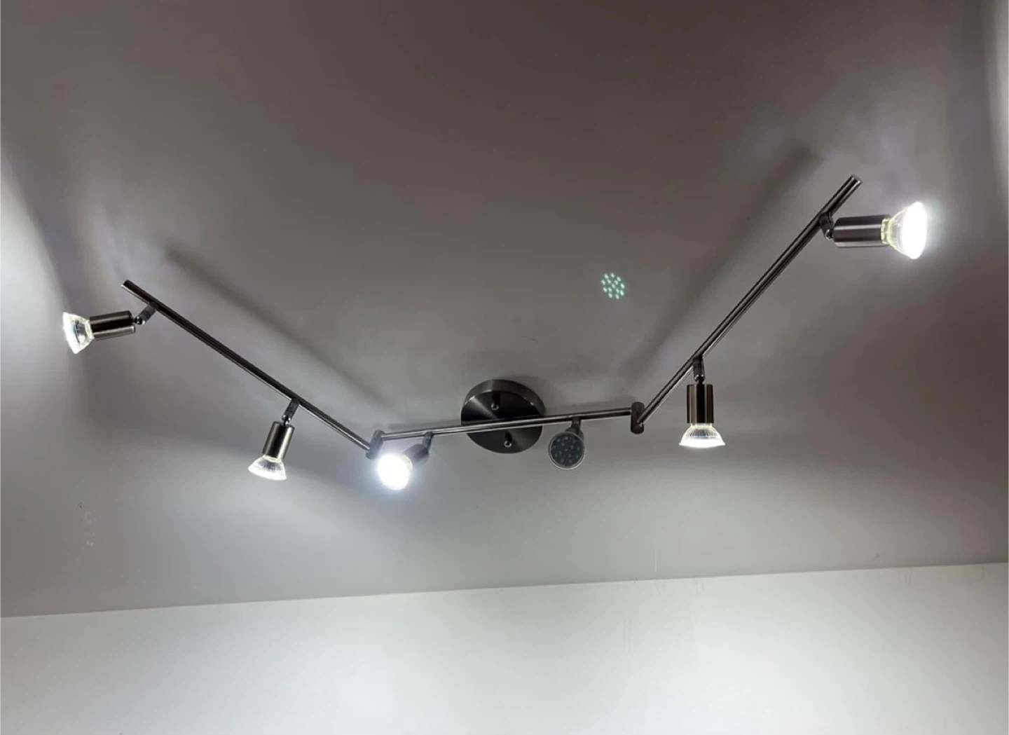 Uniconzin Flexibly Rotation Ceiling Light - photo 2