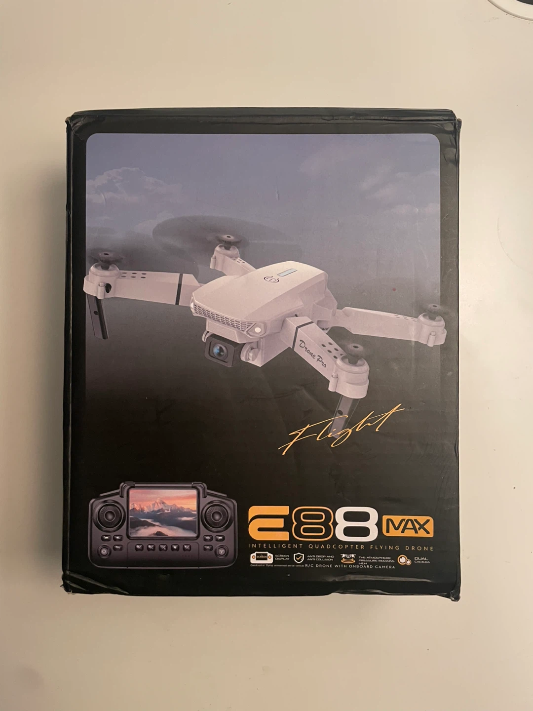 E88 Foldable Drone with 4K Camera - photo 2
