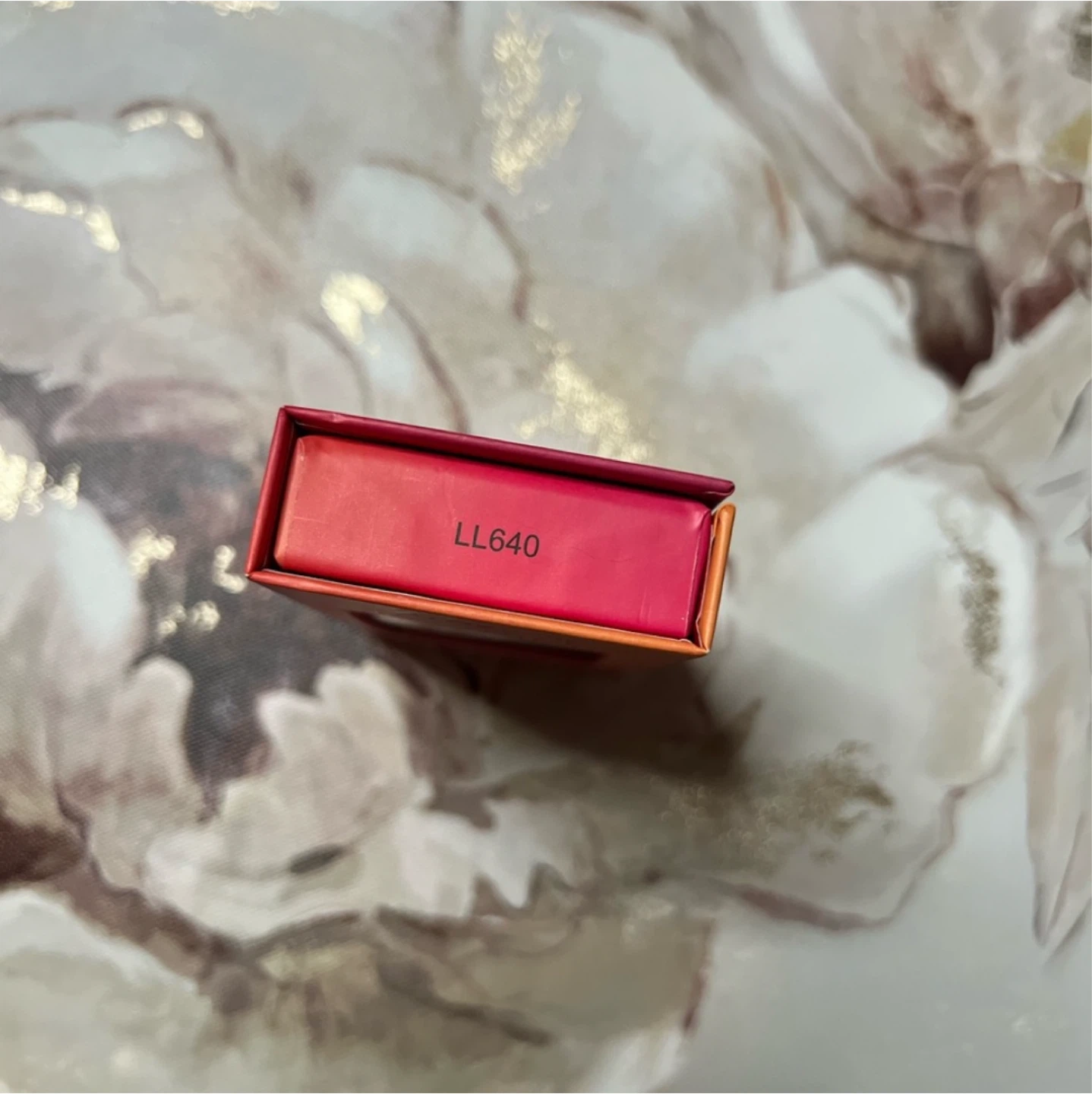 LILLY LASHES Self Adhesive Half Lashes - photo 4