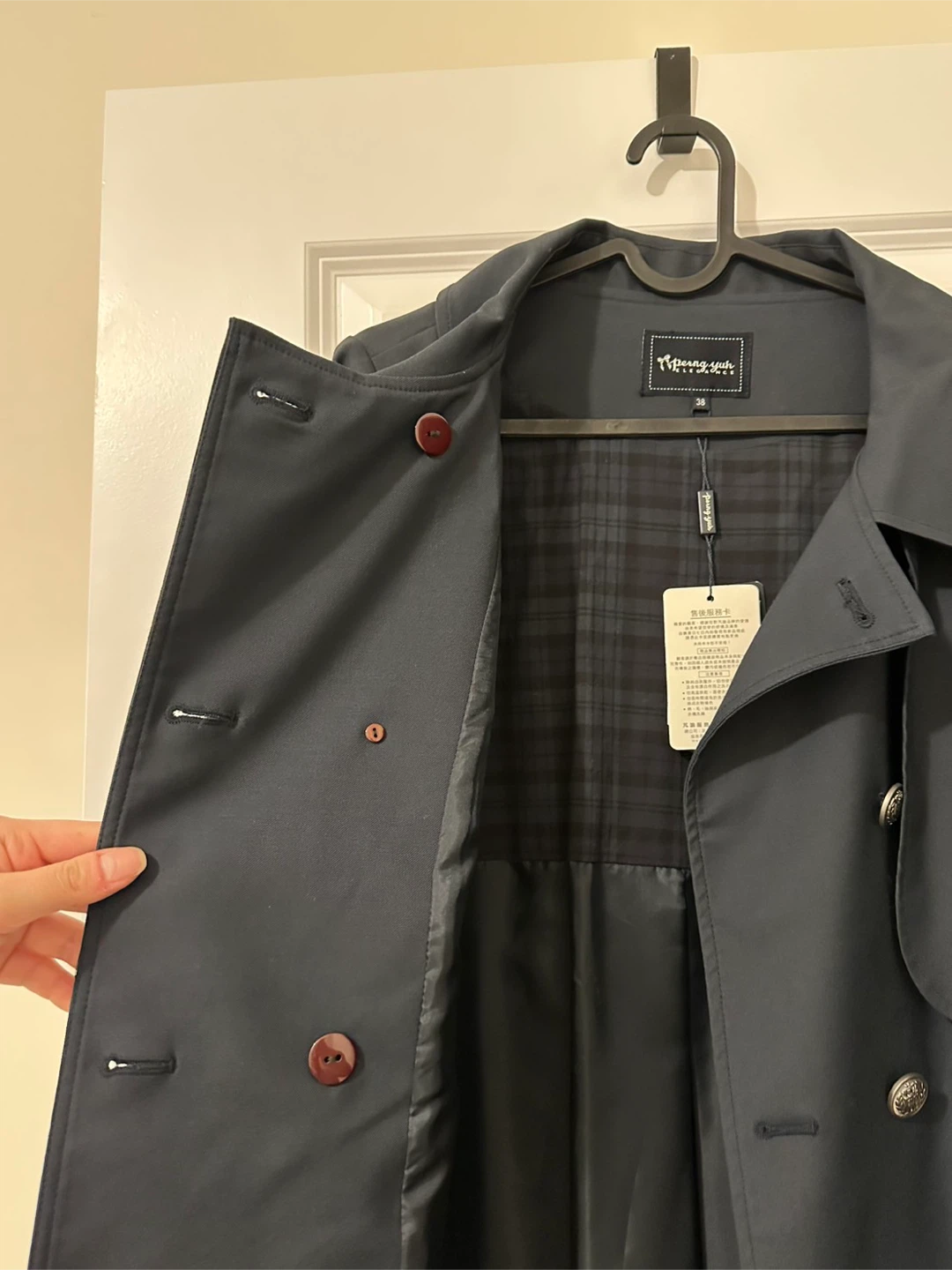 Women’s luxury trench coat - photo 5