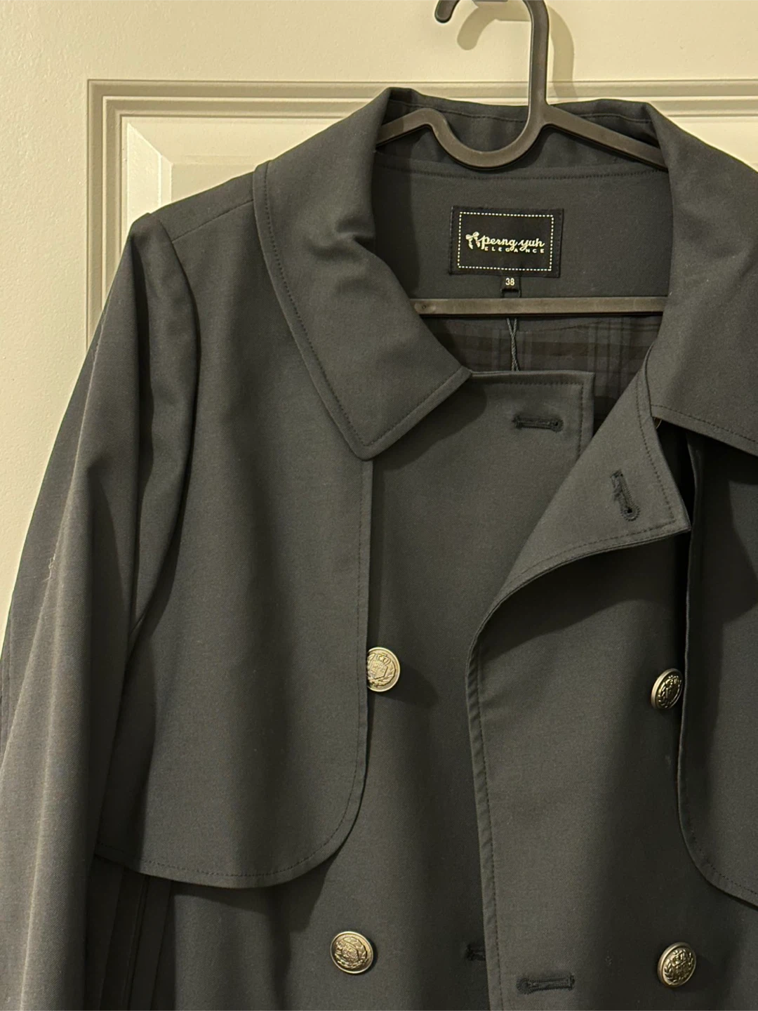 Women’s luxury trench coat - photo 2
