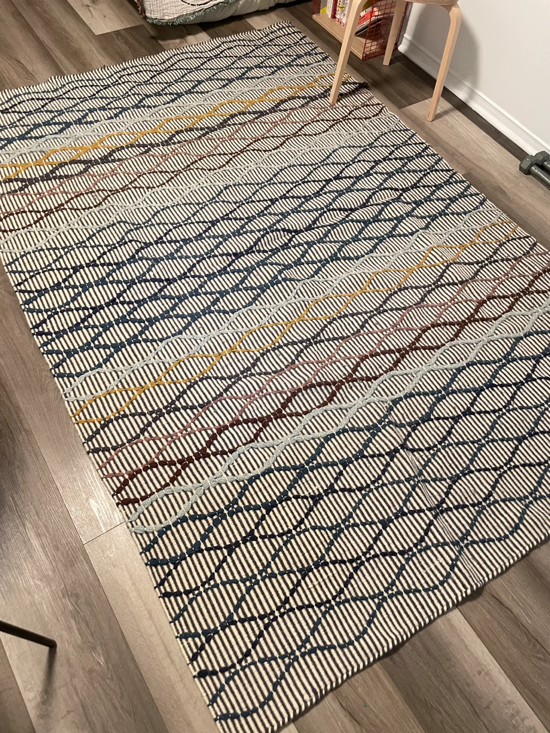 Hand-woven Patterned Wool Rug
