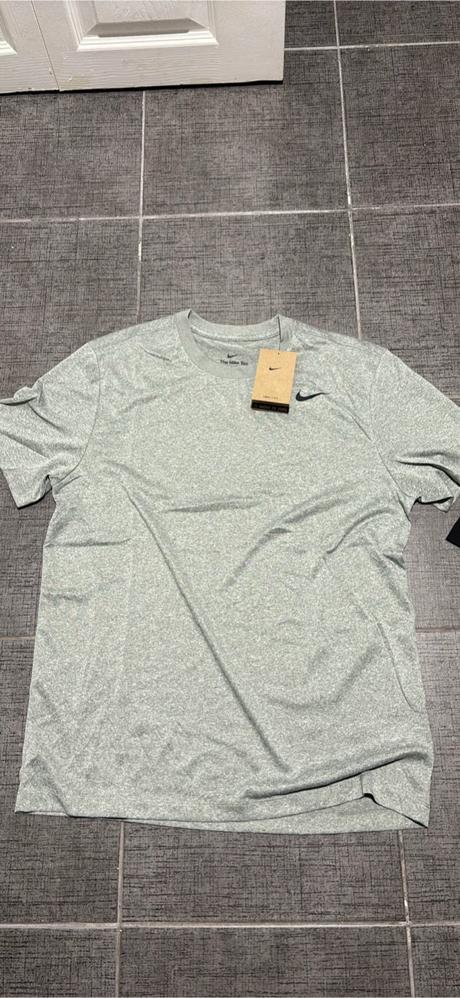 Nike Dri-FIT T-Shirt - Grey