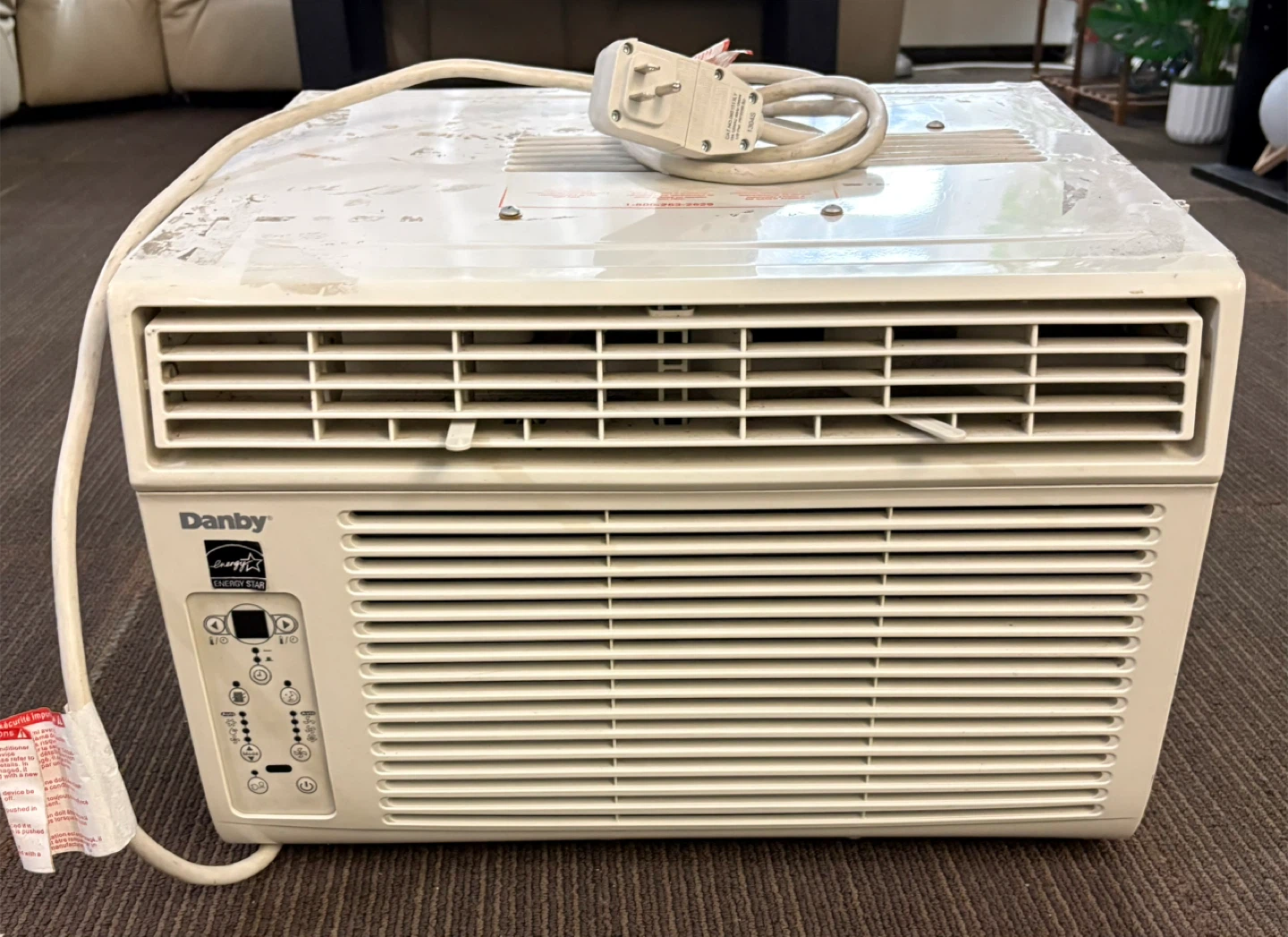 Danby 8,000 BTU Room Window Air Conditioner - photo 2