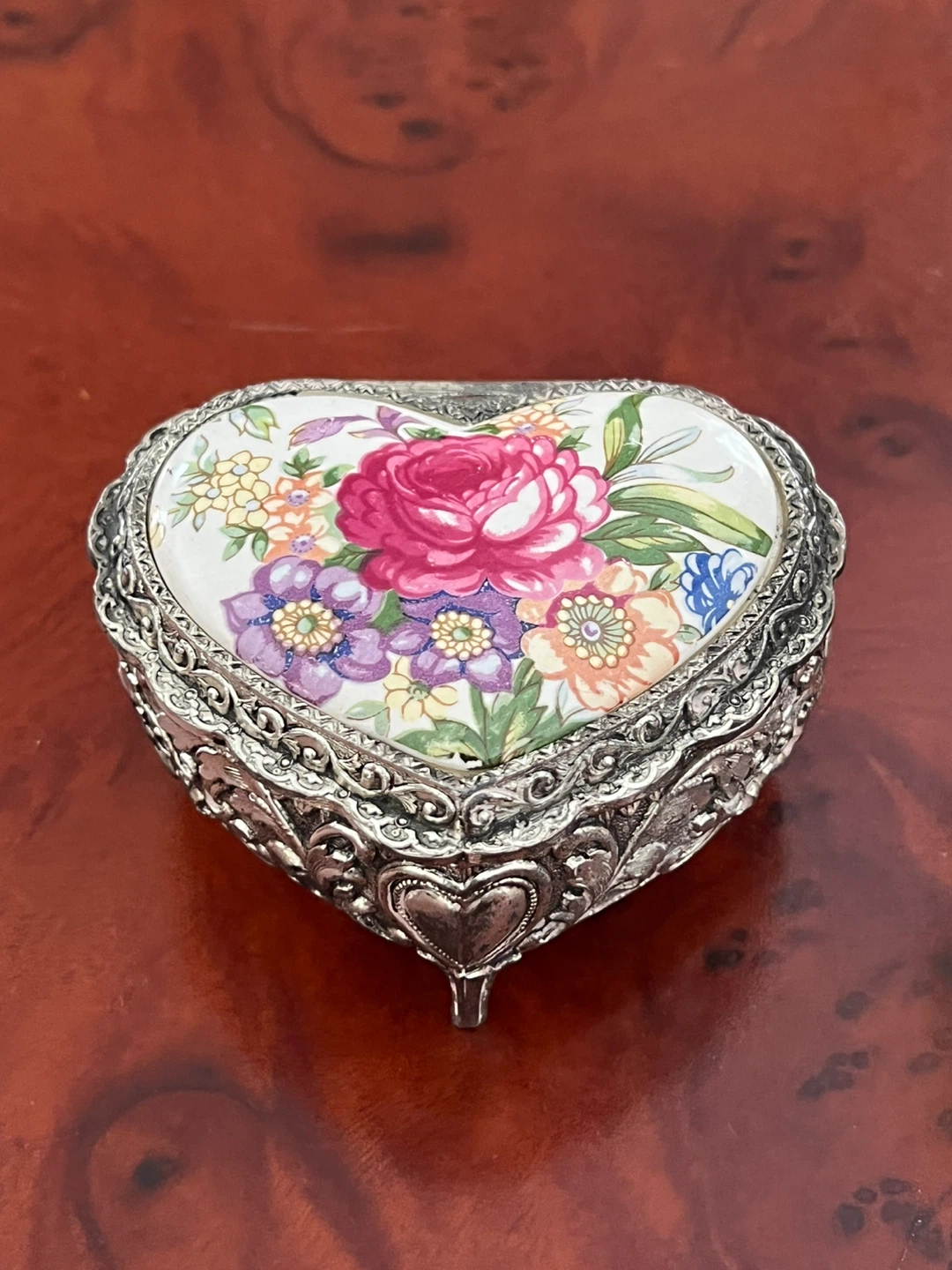 Heart-Shaped Trinket Box - photo 3