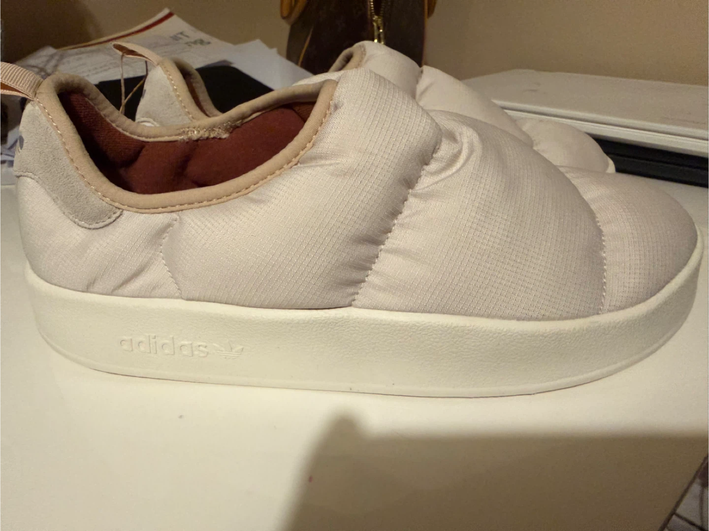 Adidas Puffylette Mules Size 9 US - photo 2