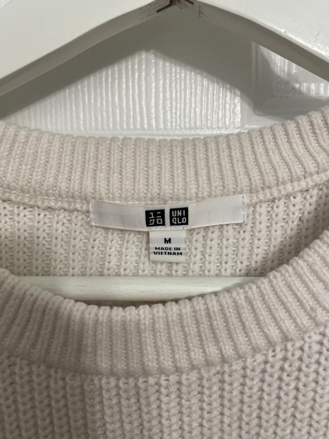 Uniqlo Women Cream Knit Vest - Size M - photo 2