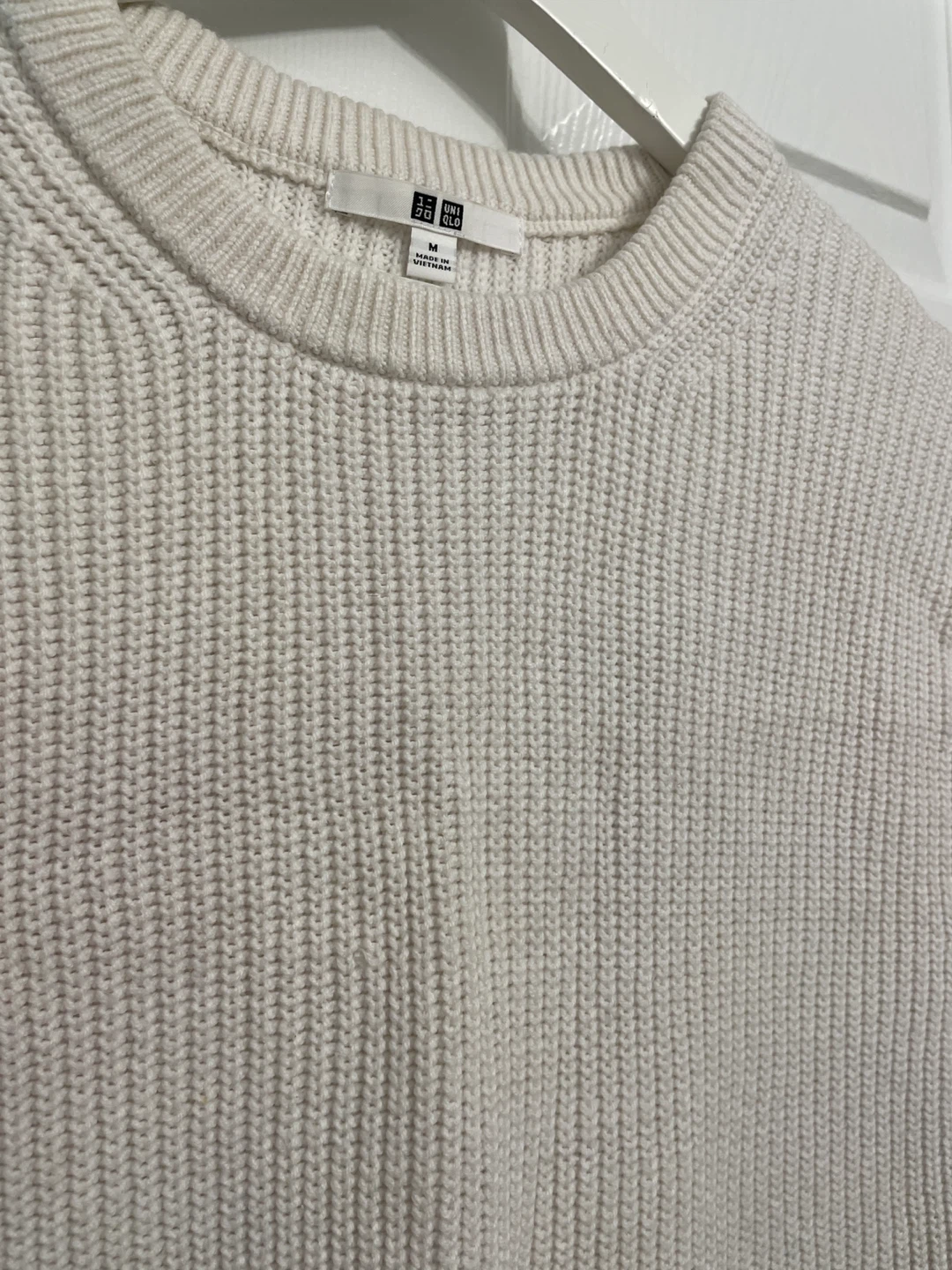Uniqlo Women Cream Knit Vest - Size M - photo 3