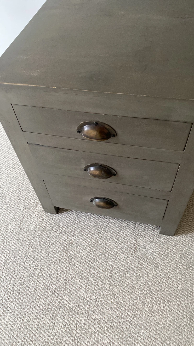 Grey Wooden 3-Drawer Bedside Table - photo 4