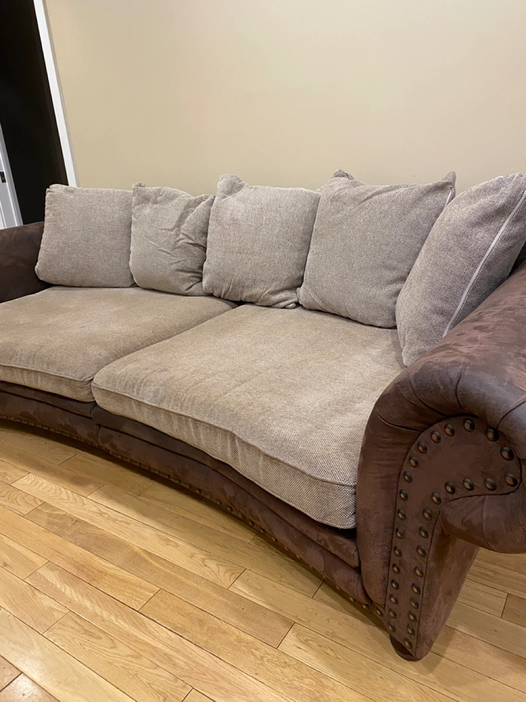 German Oversized Deep-Seat Gutmann Factory Sofa (CAN DELIVER) - photo 4