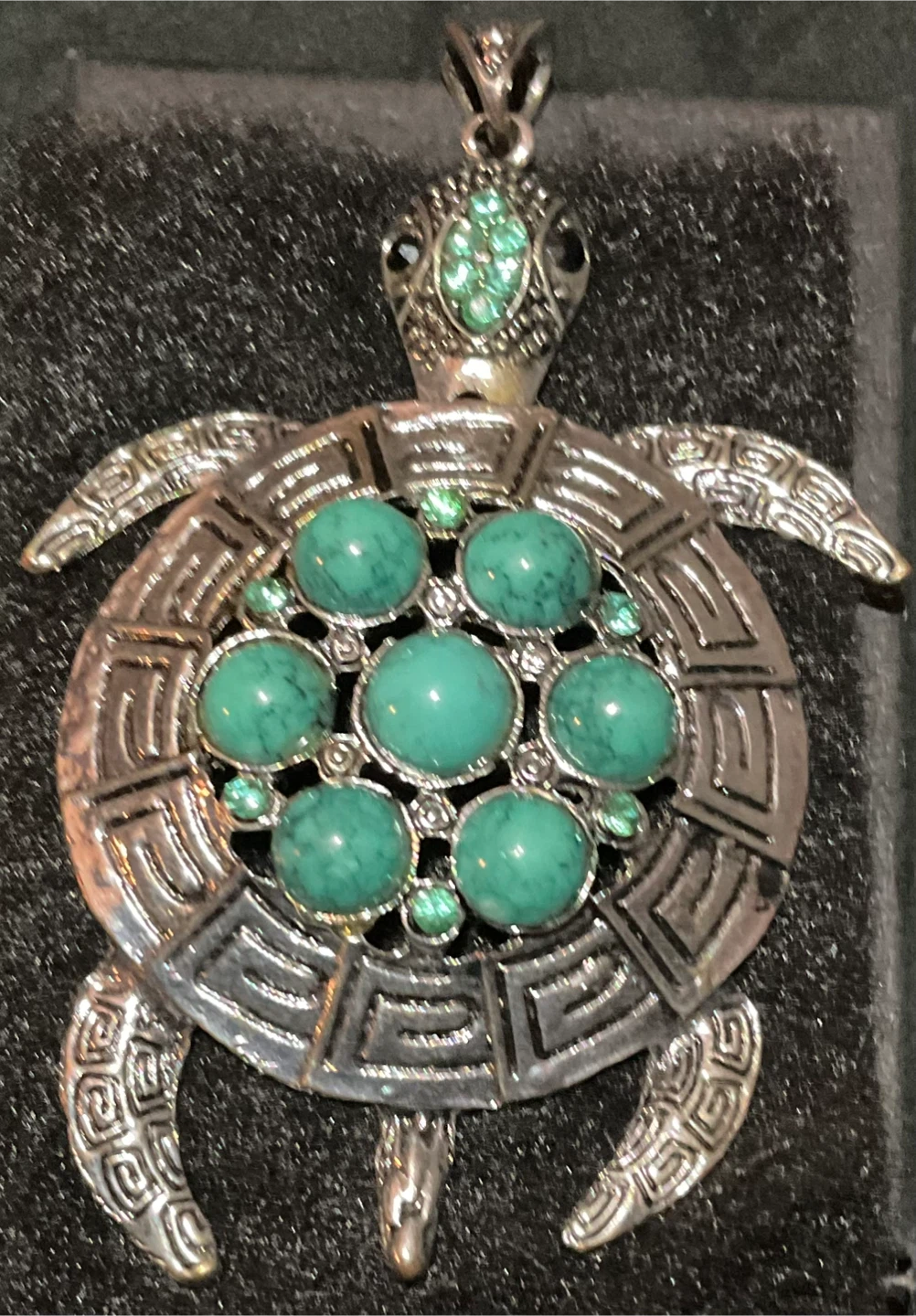 Vintage 1990 s Turtle Pendant / charm