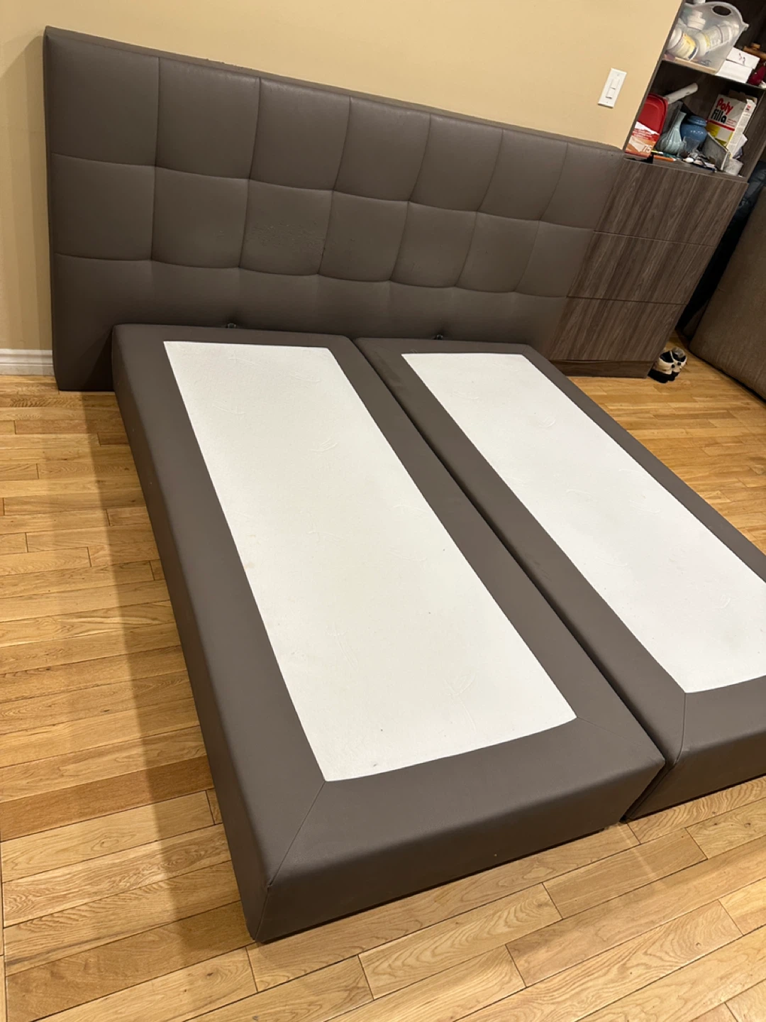 Grey European Queen Faux Leather Platform Bed (CAN DELIVER) - photo 2