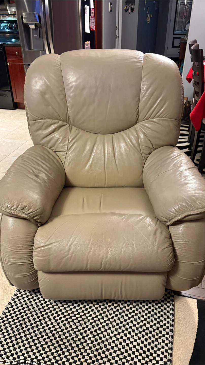 Lazy Boy Recliner Sofa Set - Beige Leather - photo 4