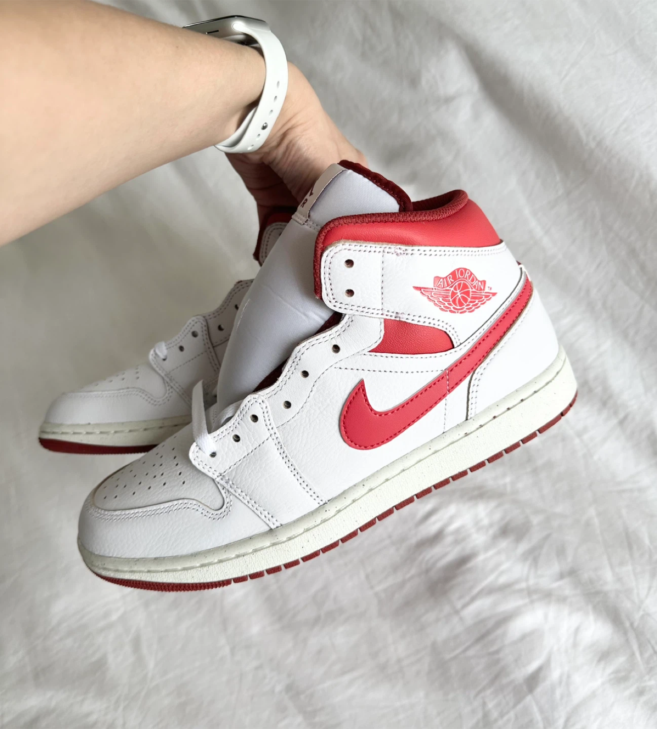 🆕 Nike Air Jordan 1 Mid Se Leather Sneakers US 10.5 - photo 2