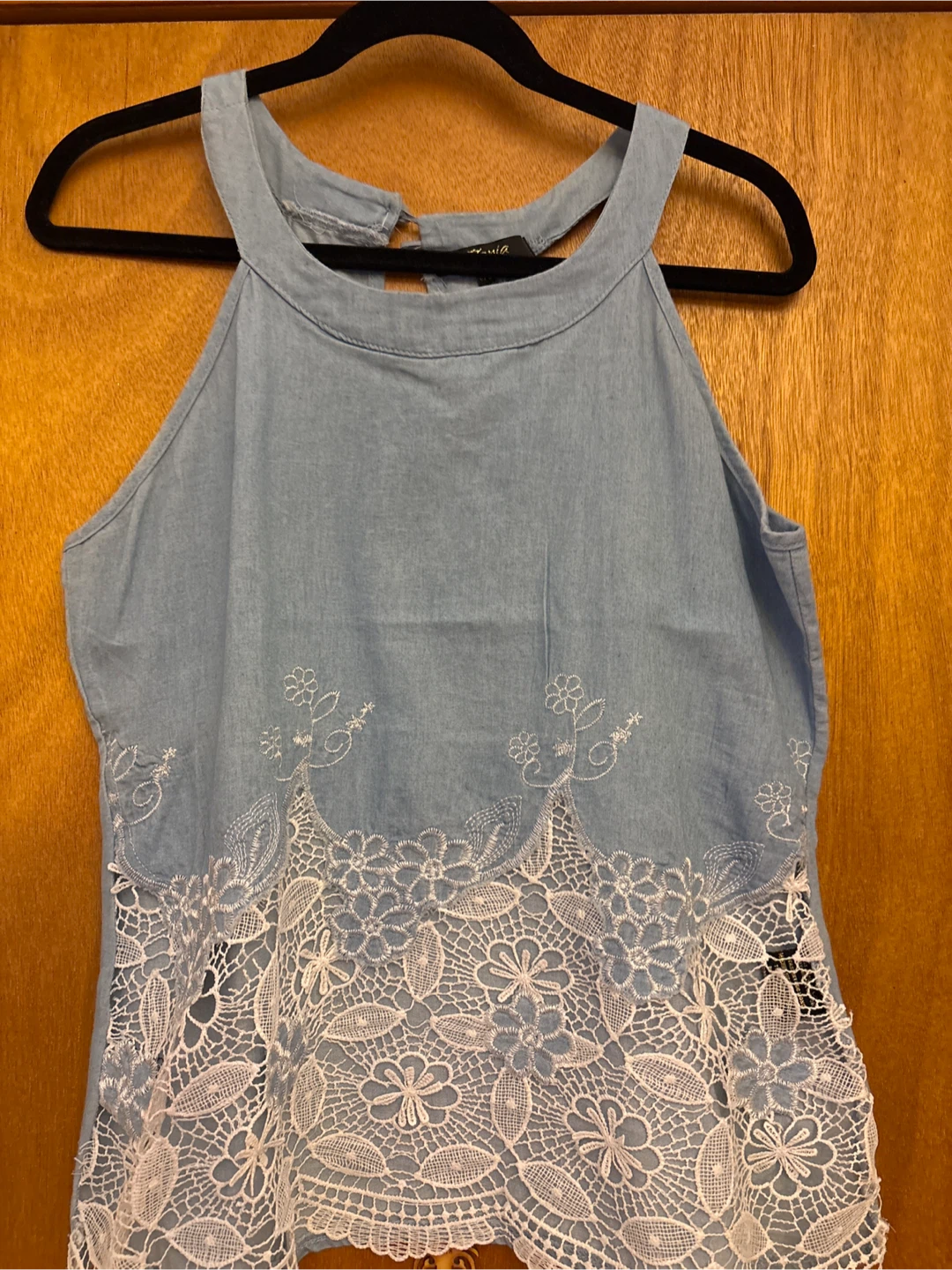 Mavla Vazquez Blue Lace Top Size L