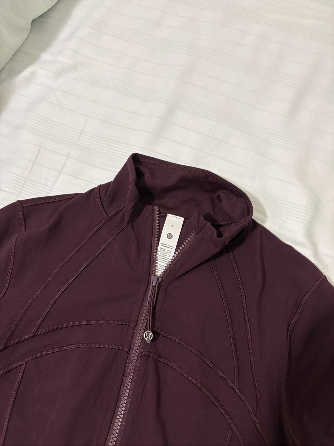 Lululemon Define Cropped Jacket (Nulu fabric) - photo 3