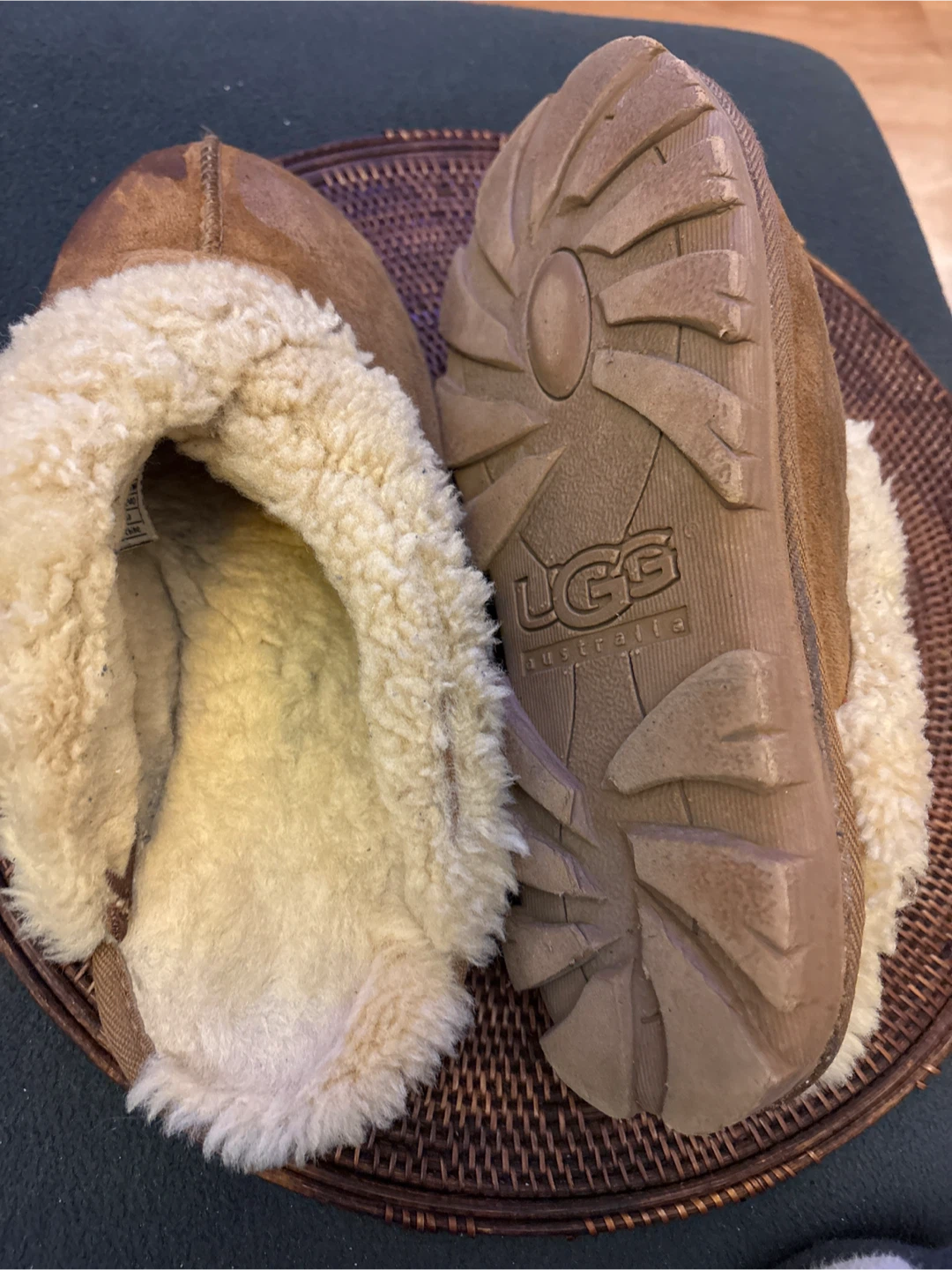 UGG Scuffette II Slippers - Size 7