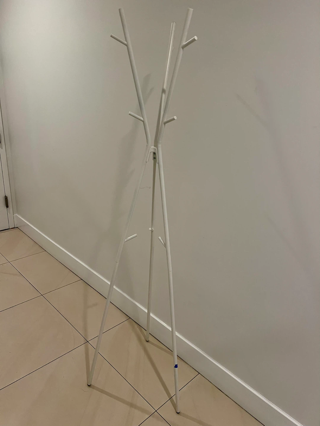 White Standing Coat Rack